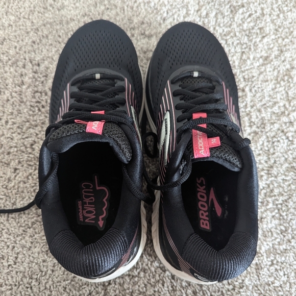 Brooks Addiction 14 Black and Pink sz 8 Like New - Picture 7 of 8